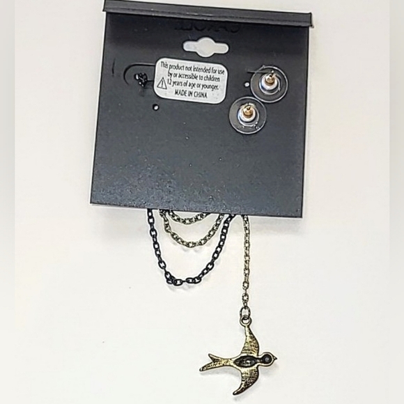 🦋 DOVE SINGLE EARRING WITH EAR CUFF & CHAINS - 4" LONG - Picture 3 of 6